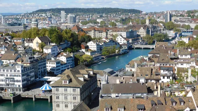 Gemeindenachmittag Arm und Reich in Zürich Gemeindenachmittag Arm und Reich in Zürich