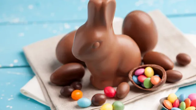 Schokoladengiessen (Foto: istock) Schokoladengiessen (Foto: istock)